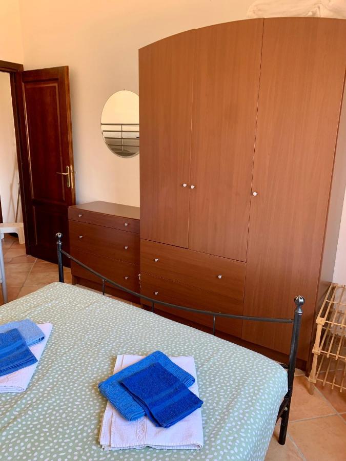Sardegna Appartamento Posada Bagian luar foto